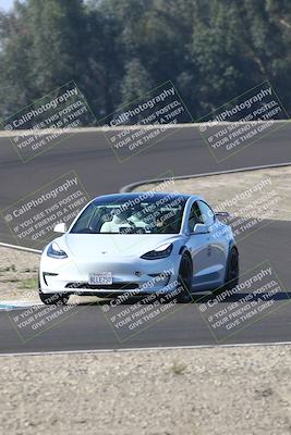 media/Nov-08-2025-Speed Ventures (Sat) [[1c7a6332f5]]/TC B/Session 1 (Turn 3)/